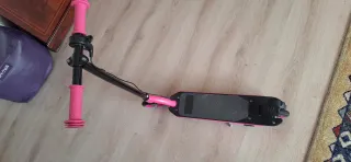 Patinete eléctrico infantil ATAA