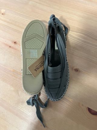 Alpargatas Corina con tiras