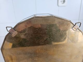 Repisa expositor cristal, espejo y latón