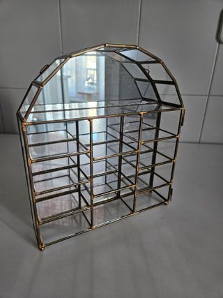 Repisa expositor cristal, espejo y latón