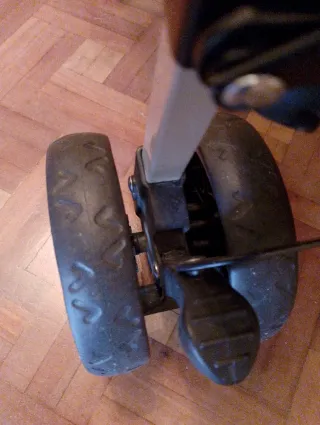 Sillita de paseo bbest casi nueva