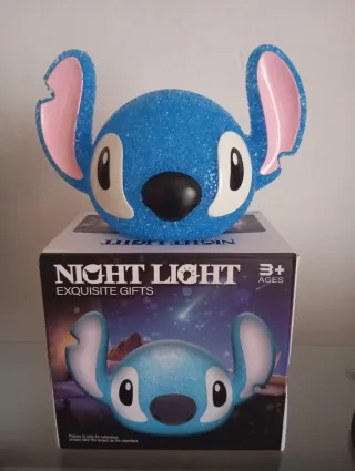 Lámpara LED Stitch Brillante Sin usar.