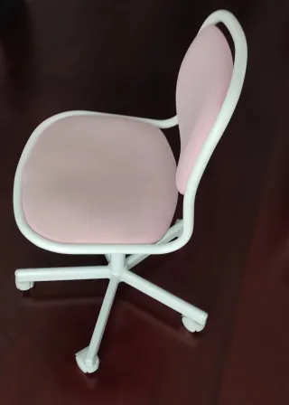 Silla Ikea infantil giratoria regulable altura