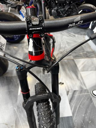 Bicicleta MTB Alpcross 29” carbono