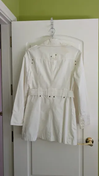 Gabardina Blanca Talla M