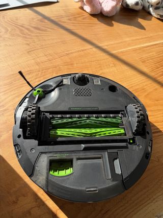Robot aspirador Roomba j7+
