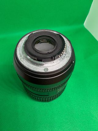 Objetivo Nikon AF-S Nikkor 16-85mm DX VR