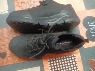 Botas de Seguridad Skechers Arch Fit Mujer 41