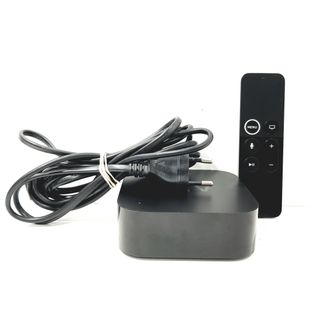 Apple TV 4K 1st Gen (A1842) 64GB + Siri Rem 230110
