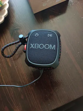 Altavoz LG XBOOM Go XG2TBK Gris