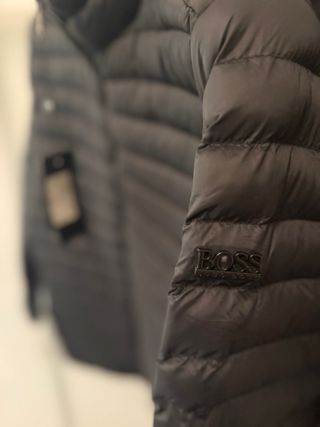 Chaqueta BOSS acolchada negra hombre