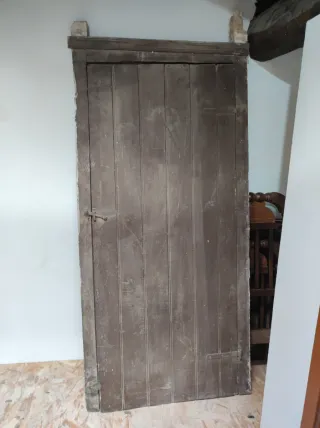 Puerta antigua madera 82x91