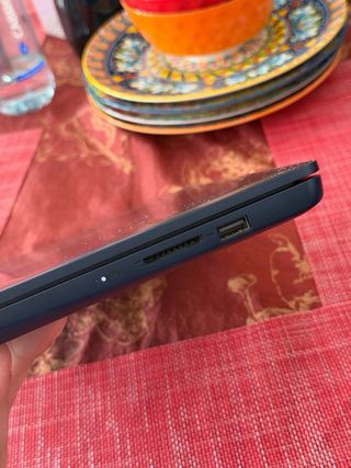 Portátil Lenovo Core i3 | 8GB RAM | 256GB SSD