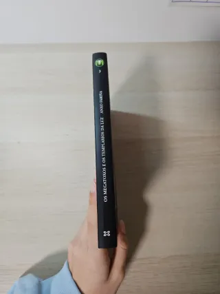 Os Megatoxos e os Templarios da Luz (n° 3)