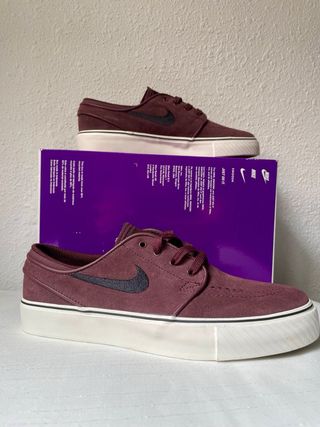2 Nike SB Stefan Janoski