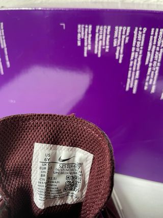 2 Nike SB Stefan Janoski