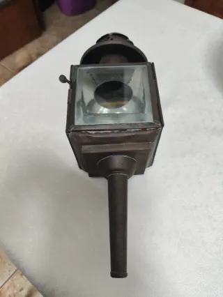 Farolillo antiguo carruaje,farol metal, carromato