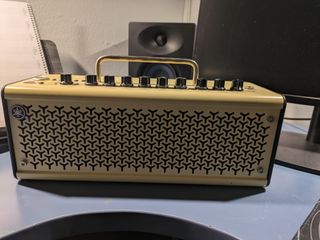 Amplificador Yamaha THR10II