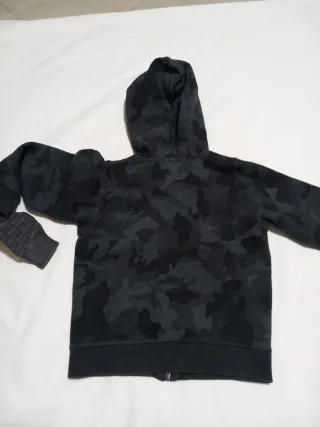 Set felpa e maglioncino bimbo Guess Timberland