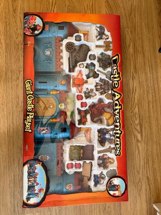 Castillo gigante de juguete con accesorios nuevo