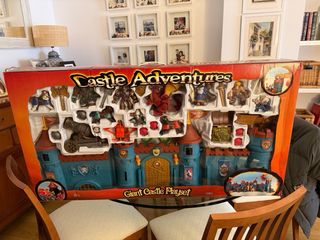Castillo gigante de juguete con accesorios nuevo
