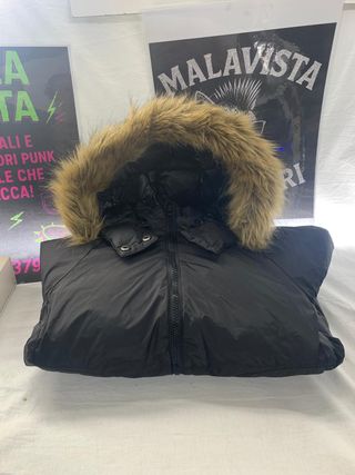 Giubbotto Zara con cappuccio in pelliccia