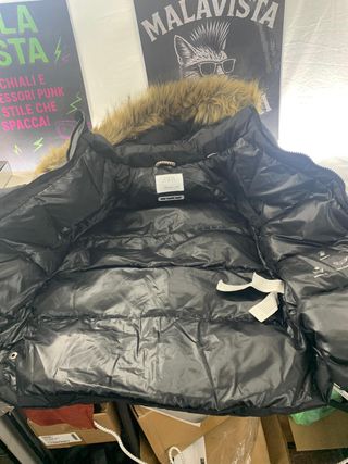 Giubbotto Zara con cappuccio in pelliccia