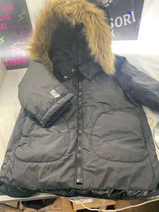 Giubbotto Zara con cappuccio in pelliccia