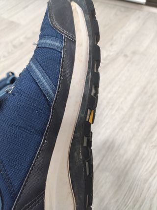 Bota montaña mujer Quechua T39 Vibram