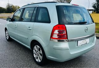 Opel Zafira 2009