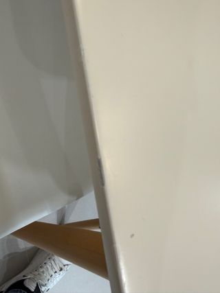 Mesa y 4 Sillas Comedor nordica