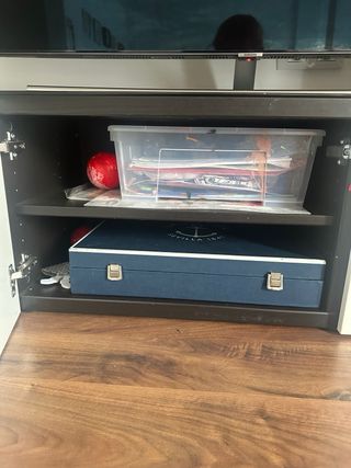 Mueble TV Besta IKEA Negro y Blanco