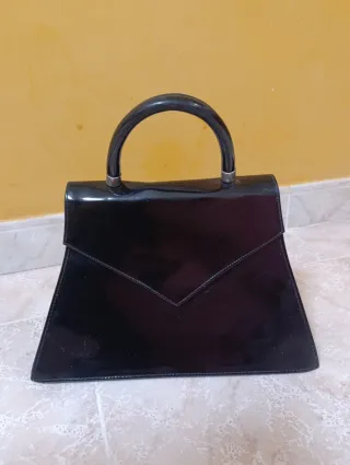 Bolso vintage negro charol