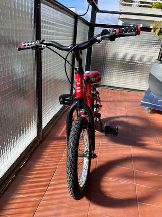 Bicicleta infantil B-PRO roja