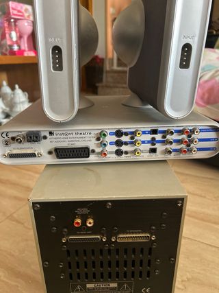 Altavoces Kef 2.1 con Subwoofer