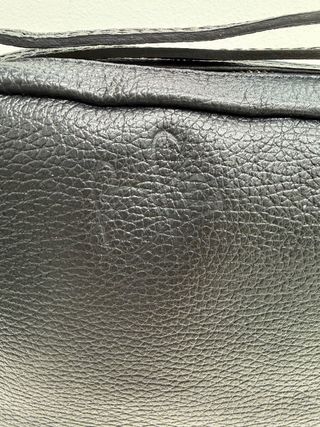 Tracolla in pelle nera