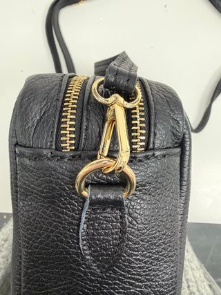 Tracolla in pelle nera