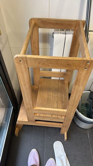 Torre Montessori in legno