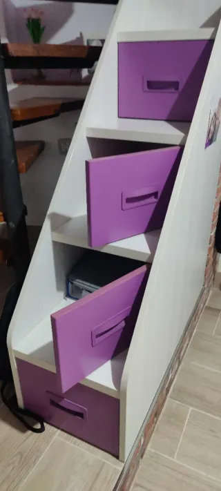 Escalera madera para cama alta