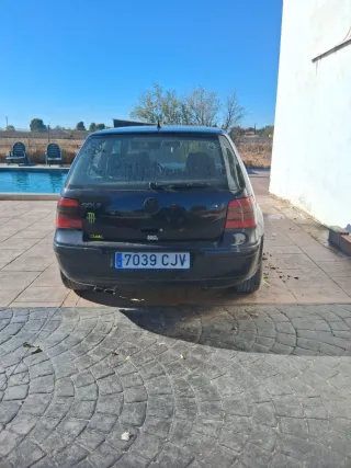 Volkswagen Golf 2003