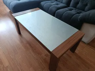 Mesa de salón y mesa de centro de madera