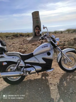 Moto Chopper CSR Automática