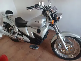 Moto Chopper CSR Automática