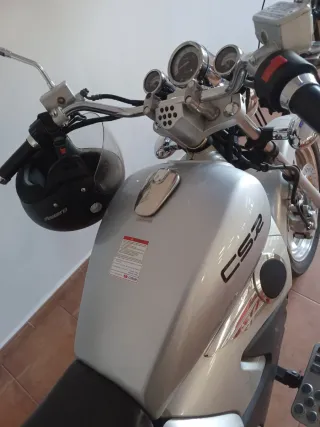 Moto Chopper CSR Automática