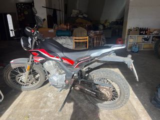 Moto Rieju Tango 125cc Enduro Negra