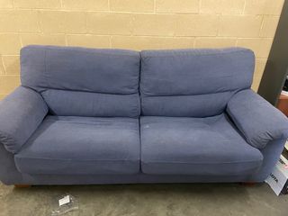 Sofá de tela azul