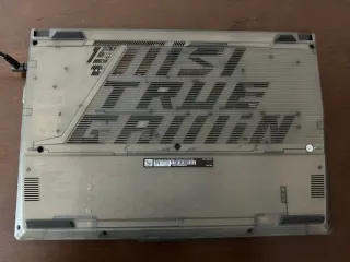 MSI Cyborg 15 A13VE-603IT PC Portatile Gaming