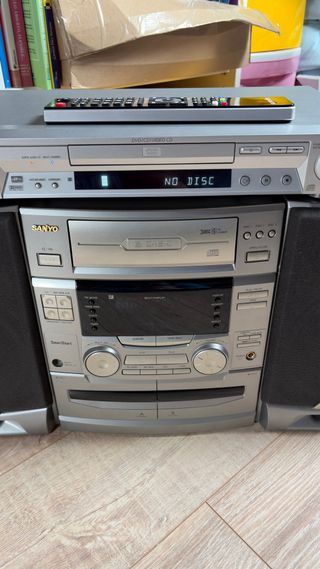 Reproductor SACD Sony + 4 Super Audio CD