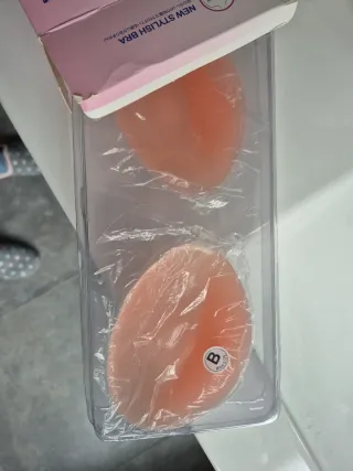 Sujetador Silicona Invisible MINISO B