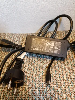 Cargador HP modelo TPN-LA19 USB C - 45W Portátiles